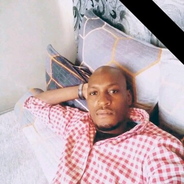 Lwaziie, 32 Johannesburg, Gauteng, South Africa