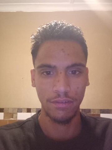 Shakoer, 24 Cape Town, Western Cape, South Africa