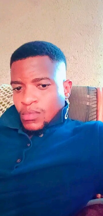 Mashudu Tshikumbu, 31 Pretoria, Gauteng, South Africa