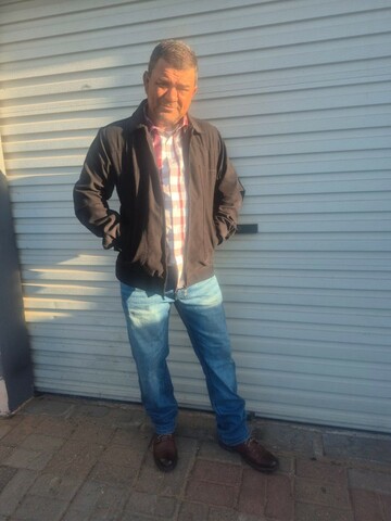 Johan, 51 Vredenburg, Western Cape, South Africa