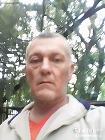 Hendrik, 52 Pretoria, Gauteng, South Africa