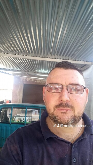 Mike Meyers, 38 Klerksdorp, North West, South Africa