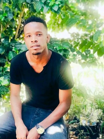 Mr no one, 28 Zinkwazi, KwaZulu-Natal, South Africa