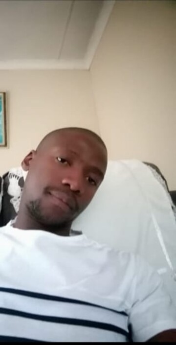 Shezman, 34 Vosloorus, Gauteng, South Africa