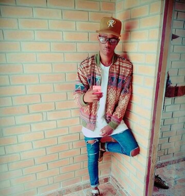 Beaven, 28 Hartbeespoort, North West, South Africa