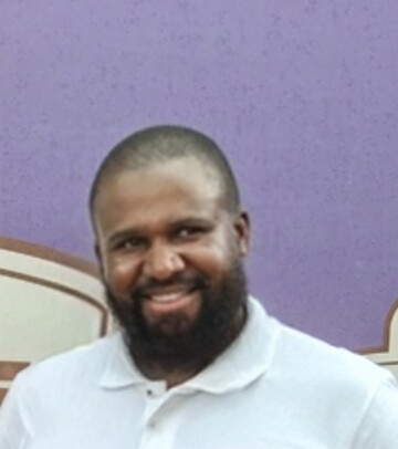 Mr Mlambo, 44 Newcastle, KwaZulu-Natal, South Africa