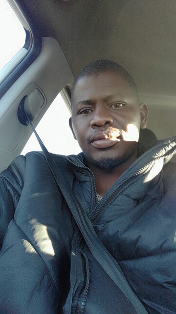 Phathutshedzo Nelwamondo, 33 Mamelodi, Gauteng, South Africa