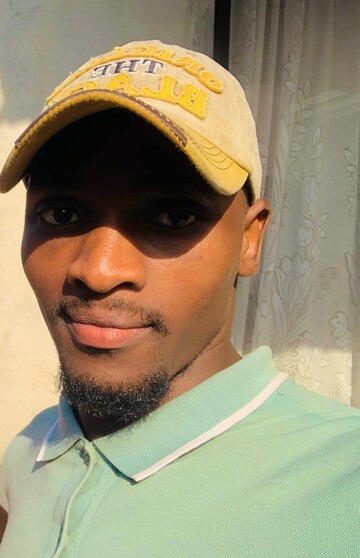 Mondli, 25 Cape Town, Western Cape, South Africa
