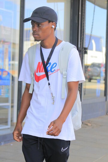 ASYN VERB, 25 Warrenton, Northern Cape, South Africa