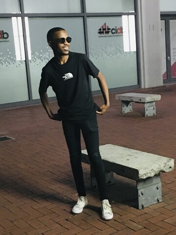 Benny, 22 Cape Town, Western Cape, South Africa