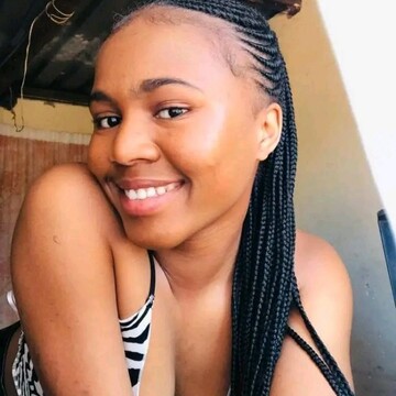 Lolo, 26 Bloemfontein, Free State, South Africa