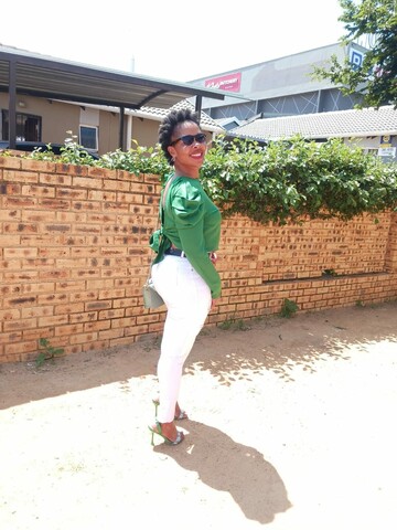 Nono, 32 Randburg, Gauteng, South Africa