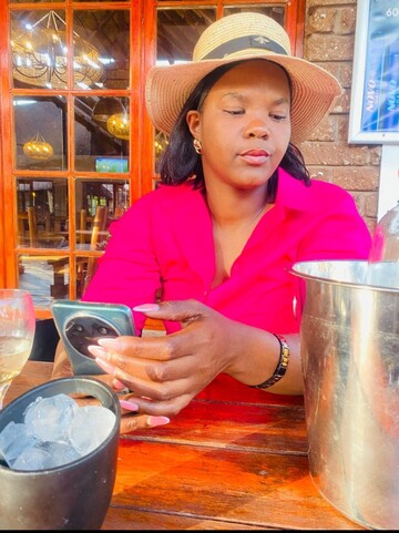 Girlza, 33 Kathu, Northern Cape, South Africa
