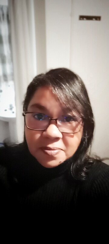 Allyson, 57 Cape Town, Western Cape, South Africa