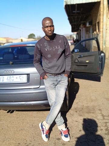floyd9, 37 Soweto, Gauteng, South Africa