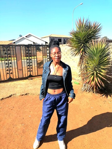 Thuli, 25 Lenasia, Gauteng, South Africa