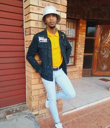 Daffodil, 28 Botshabelo, Free State, South Africa