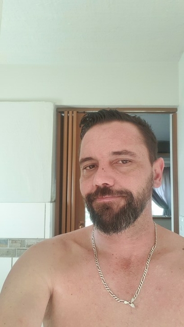 Anton, 39 Hibberdene, KwaZulu-Natal, South Africa