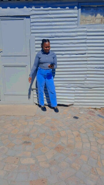 MAVOLONTIA, 31 Cape Town, Western Cape, South Africa