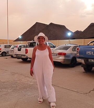 Leexoxo, 61 Johannesburg South, Gauteng, South Africa