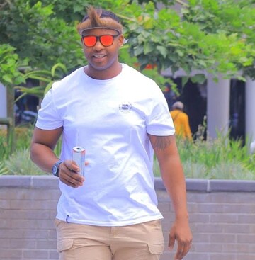 Msanyana, 36 Cape Town, Western Cape, South Africa