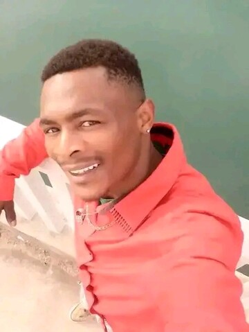 loser man, 36 Kenton on Sea, Eastern Cape, South Africa