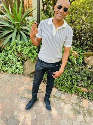 Bongs, 33 Pretoria, Gauteng, South Africa