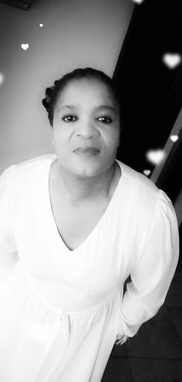 Thando lee, 52 Lenasia, Gauteng, South Africa