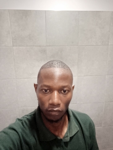 Isaac, Tshepziin, 31 Tembisa, Gauteng, South Africa