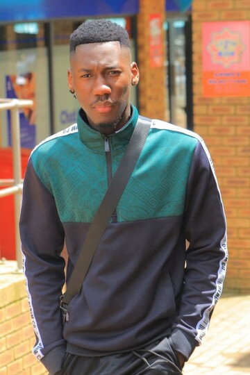 Monatee, 21 Lusikisiki, Eastern Cape, South Africa