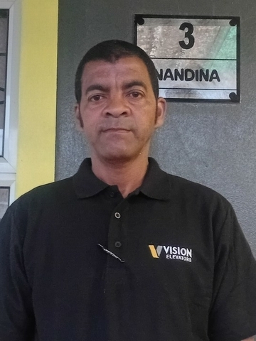 Chris332, 48 Bellville, Western Cape, South Africa