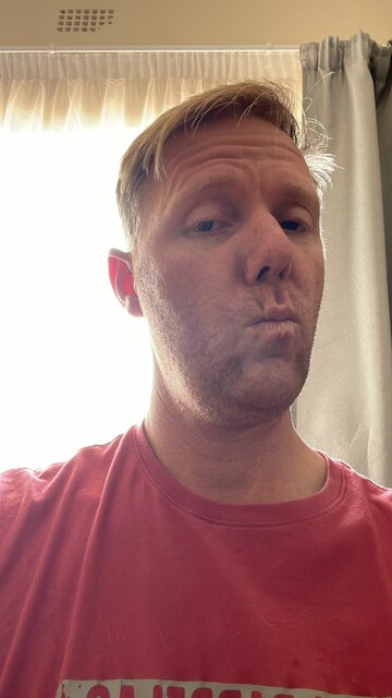 LOUIS, 40 Randburg, Gauteng, South Africa