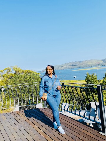 Linda, 48 Strand, Western Cape, South Africa