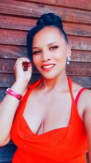 Caitlin, 43 Cape Town, Western Cape, South Africa