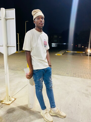 Onti, 20 Soweto, Gauteng, South Africa