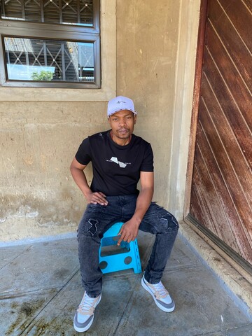 moatisi, 40 Soweto, Gauteng, South Africa