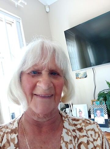 Kind lady, 75 Cape Town, Western Cape, South Africa