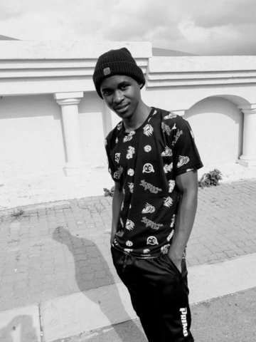 Mihle, 24 Midrand, Gauteng, South Africa