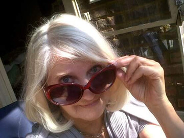 Sonneblom119, 77 Jeffreys Bay, Eastern Cape, South Africa