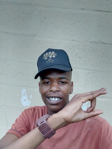 Amahle, 19 East London, Eastern Cape, South Africa