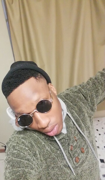 Givenchy, 27 Ballito, KwaZulu-Natal, South Africa