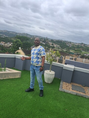 Qiniso, 44 Durban, KwaZulu-Natal, South Africa