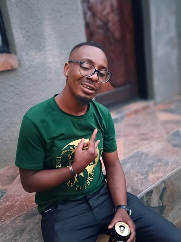 Richard, 34 Soweto, Gauteng, South Africa