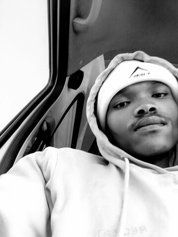 Taylor, 25 Soweto, Gauteng, South Africa