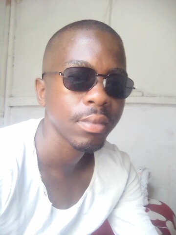 Lungie, 30 Cape Town, Western Cape, South Africa