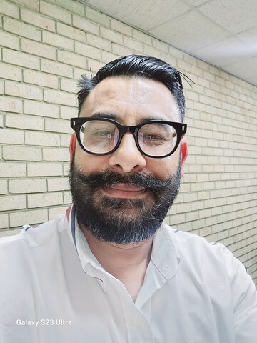 DM Me, 51 Johannesburg, Gauteng, South Africa