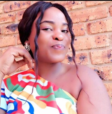 Sweet melody, 33 Johannesburg South, Gauteng, South Africa