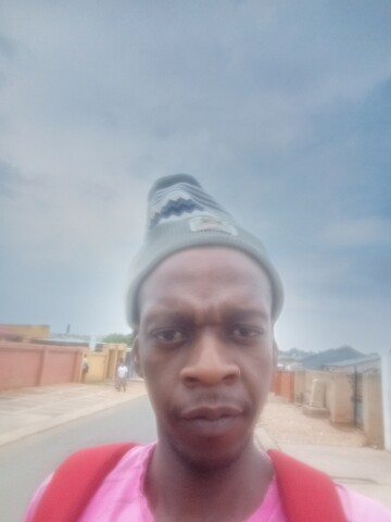 Lavas Tsotetsi, 34 Lenasia, Gauteng, South Africa