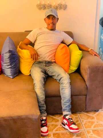 Mickey, 26 Cape Town, Western Cape, South Africa