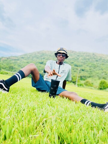 Micky, 18 Johannesburg, Gauteng, South Africa